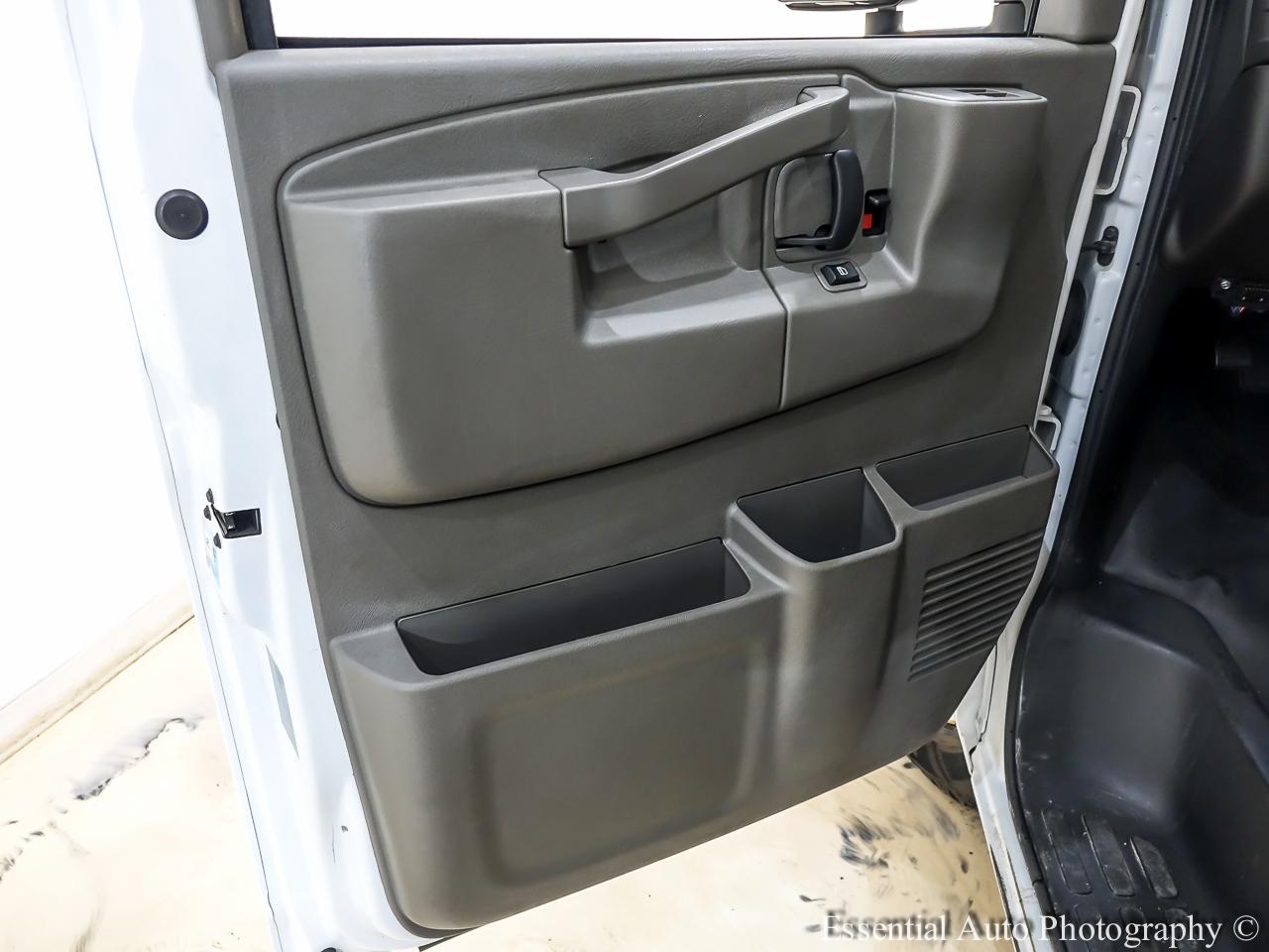 GMC Savana  2023