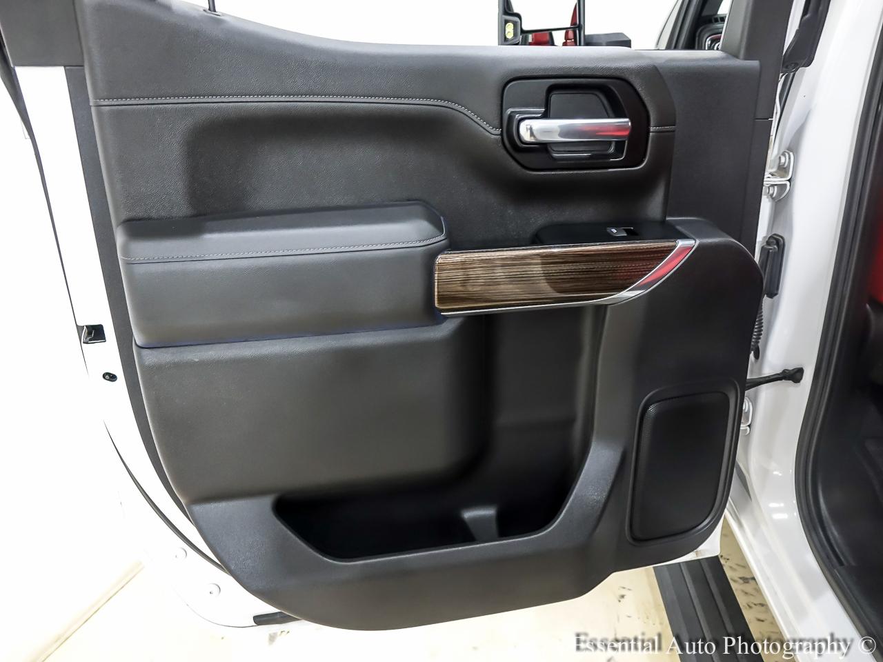 Chevrolet Silverado 1500 LT Trail Boss Crew Cab 4WD 2019