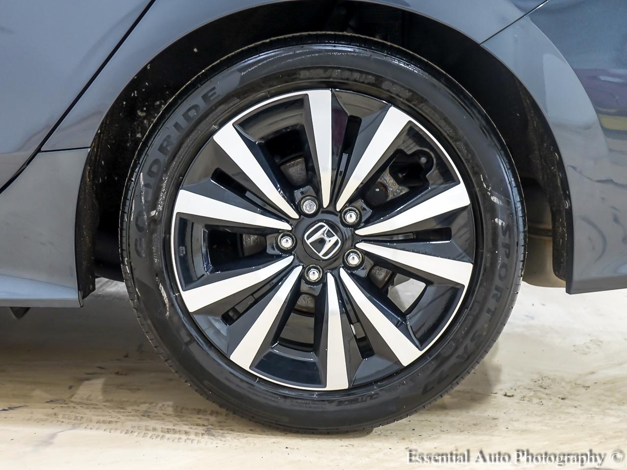 Honda Civic EX Sedan CVT 2024