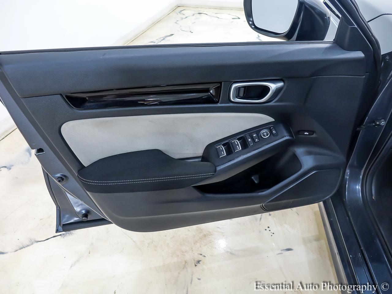 Honda Civic EX Sedan CVT 2024