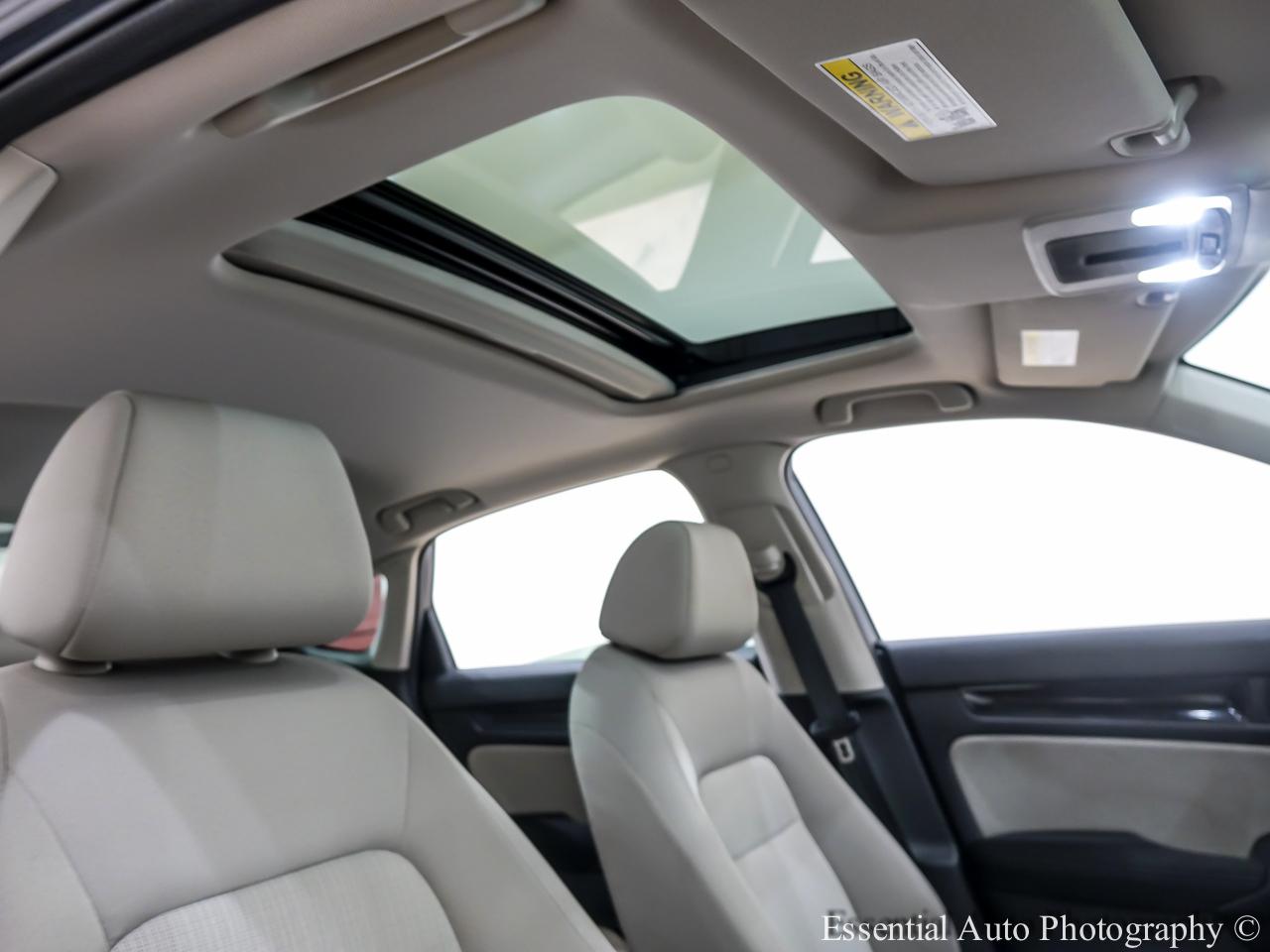 Honda Civic EX Sedan CVT 2024
