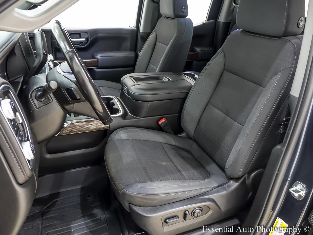 GMC Sierra 1500 Elevation Double Cab 4WD 2020