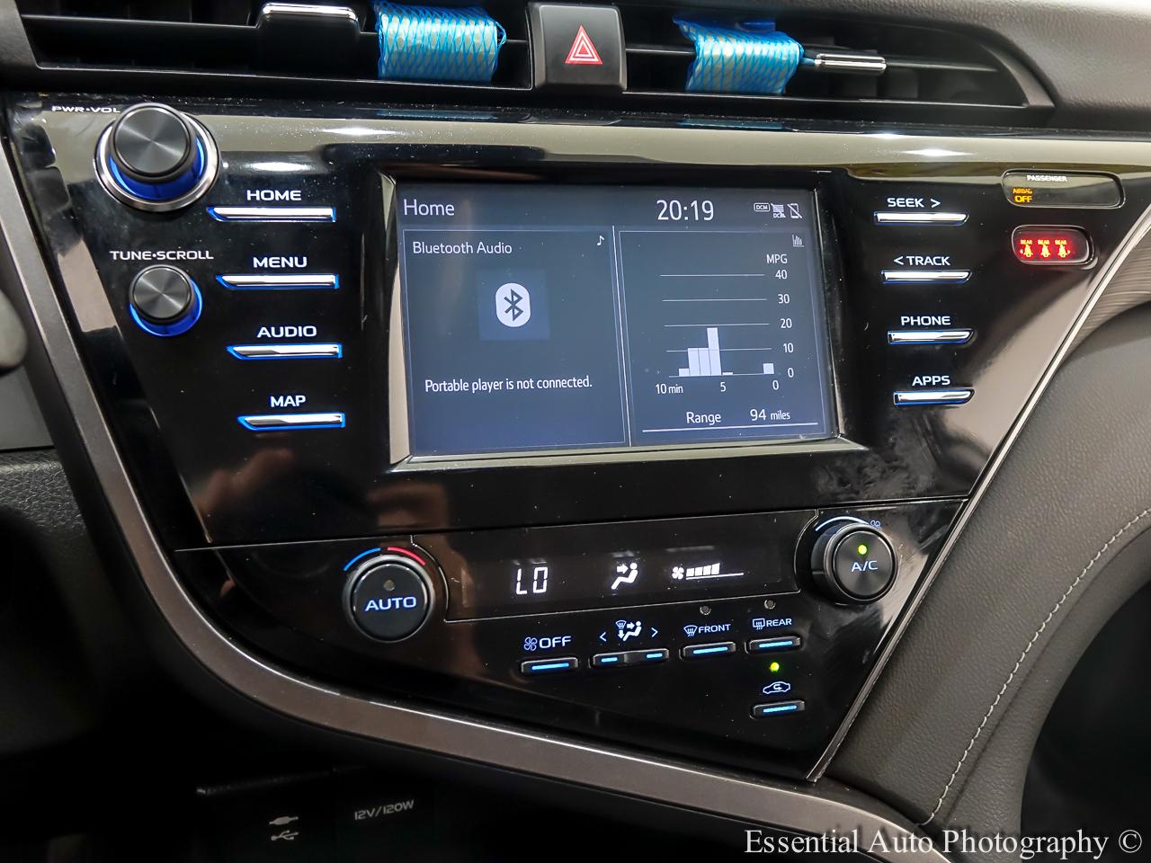 Toyota Camry SE 2019