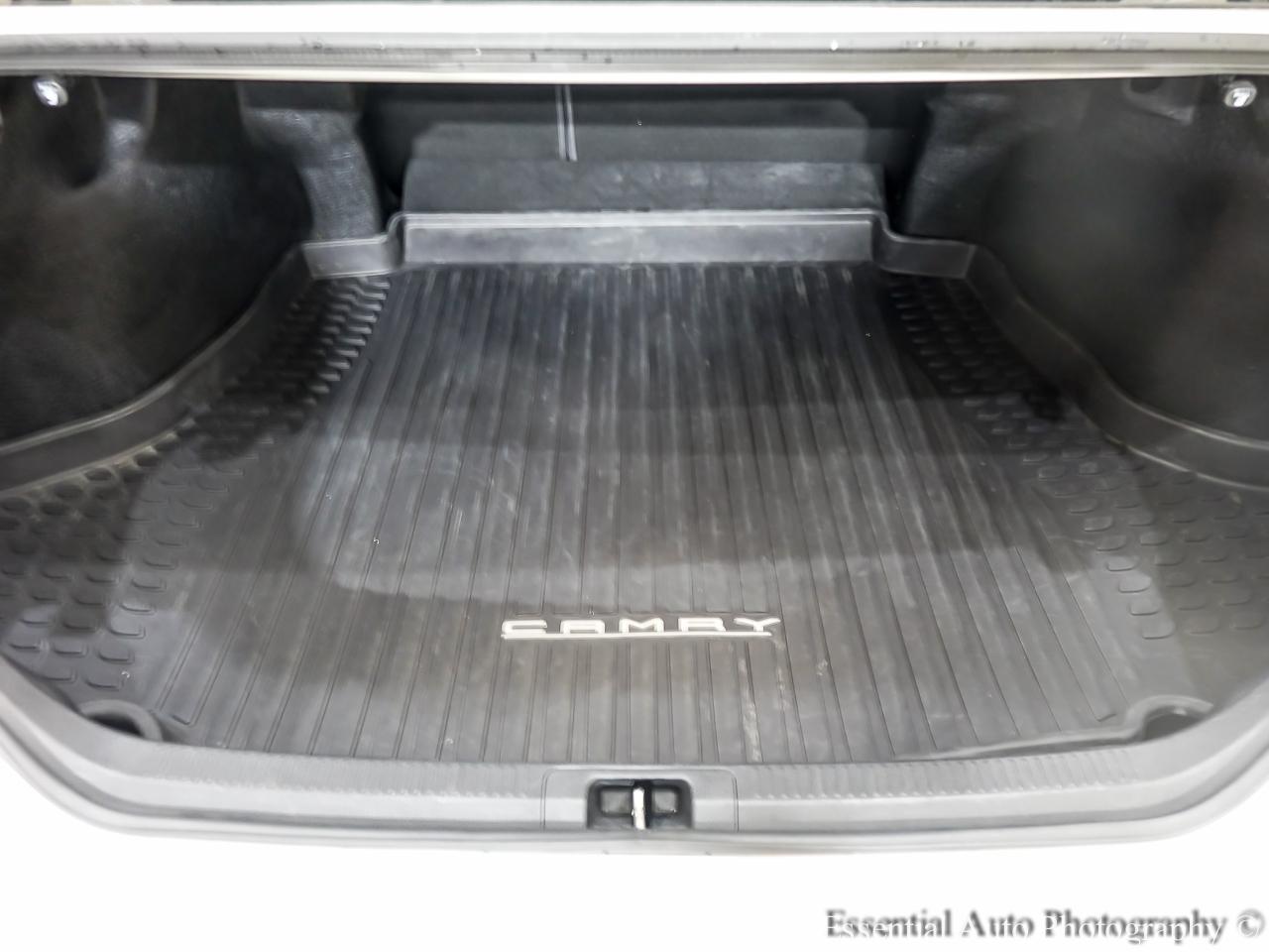 Toyota Camry SE 2019