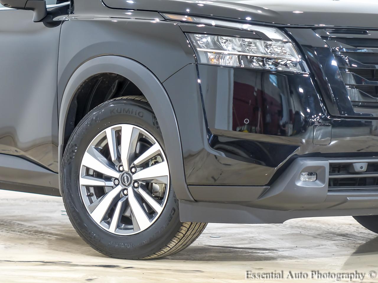 Nissan Pathfinder SL 4WD 2023