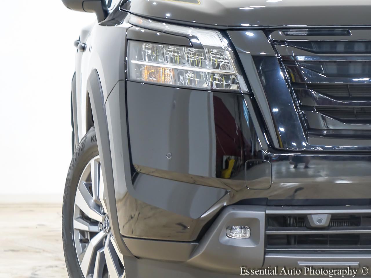 Nissan Pathfinder SL 4WD 2023