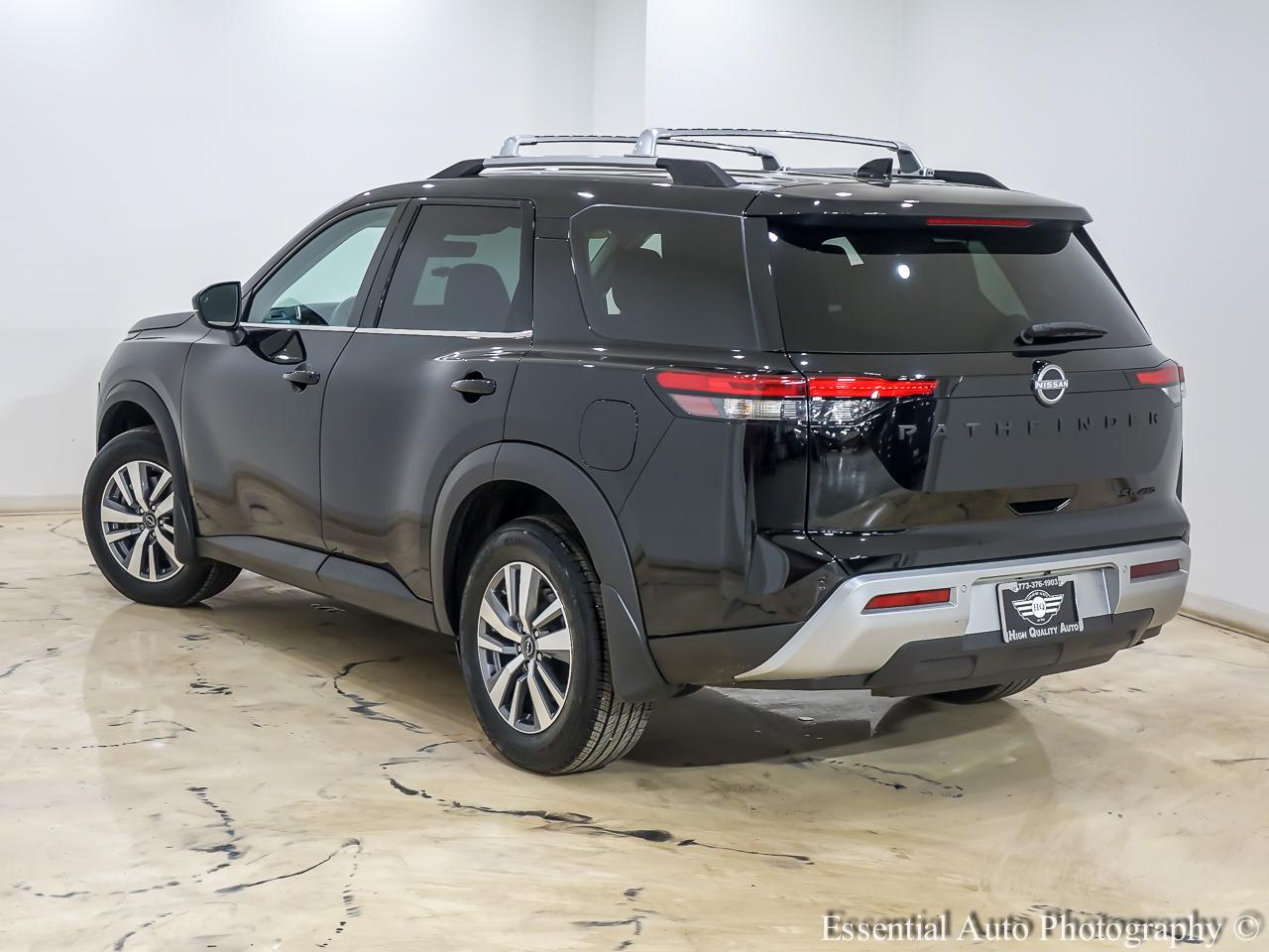 Nissan Pathfinder SL 4WD 2023