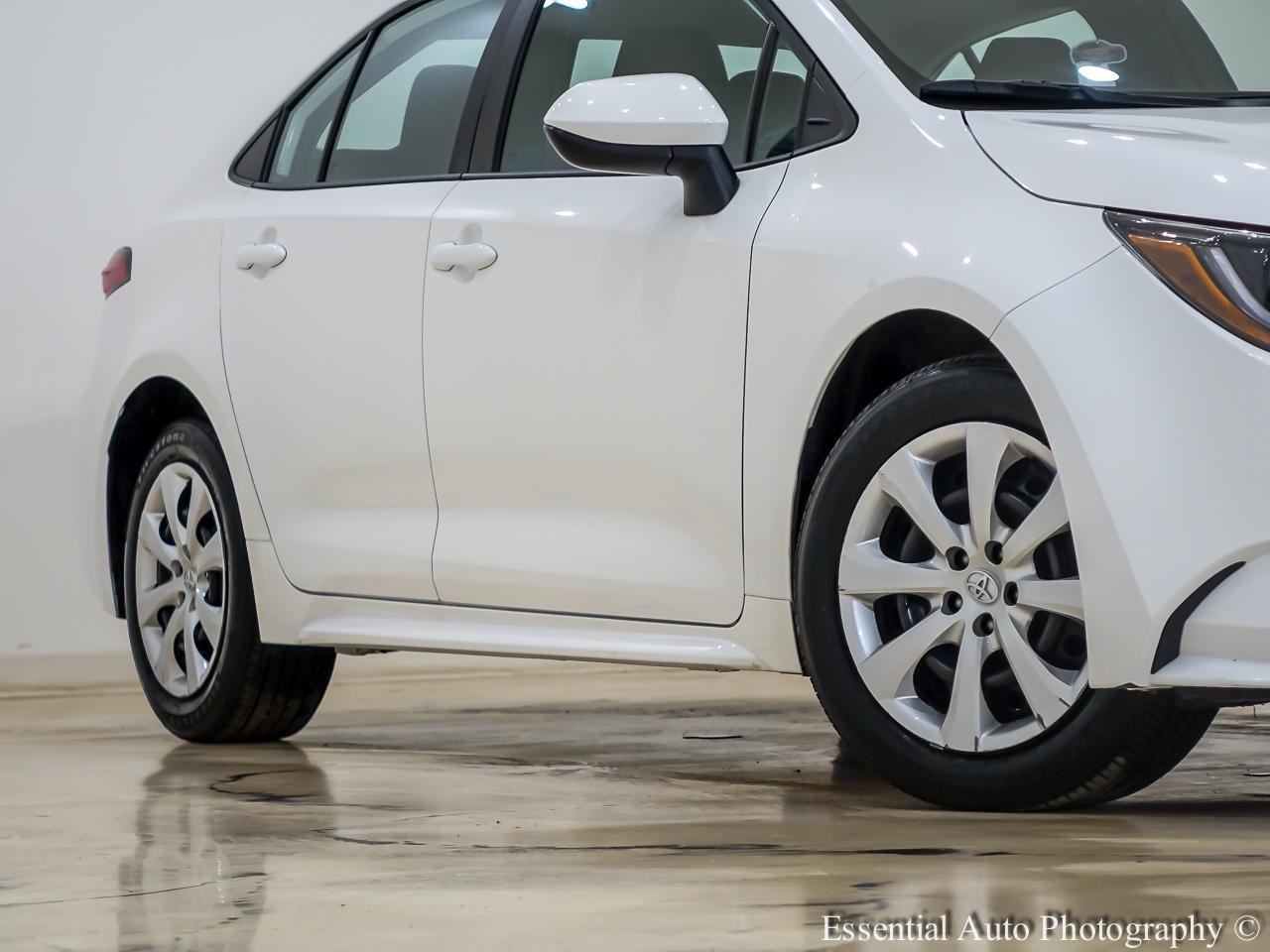 Toyota Corolla LE 2025