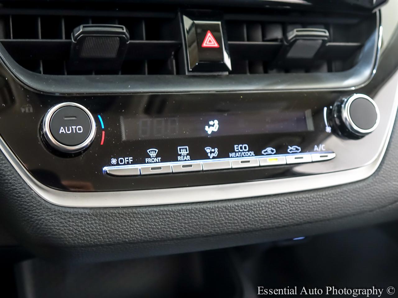 Toyota Corolla LE 2025