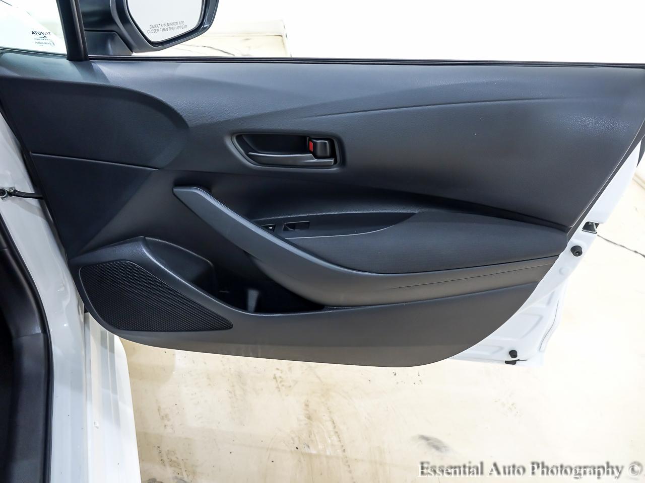 Toyota Corolla LE 2025