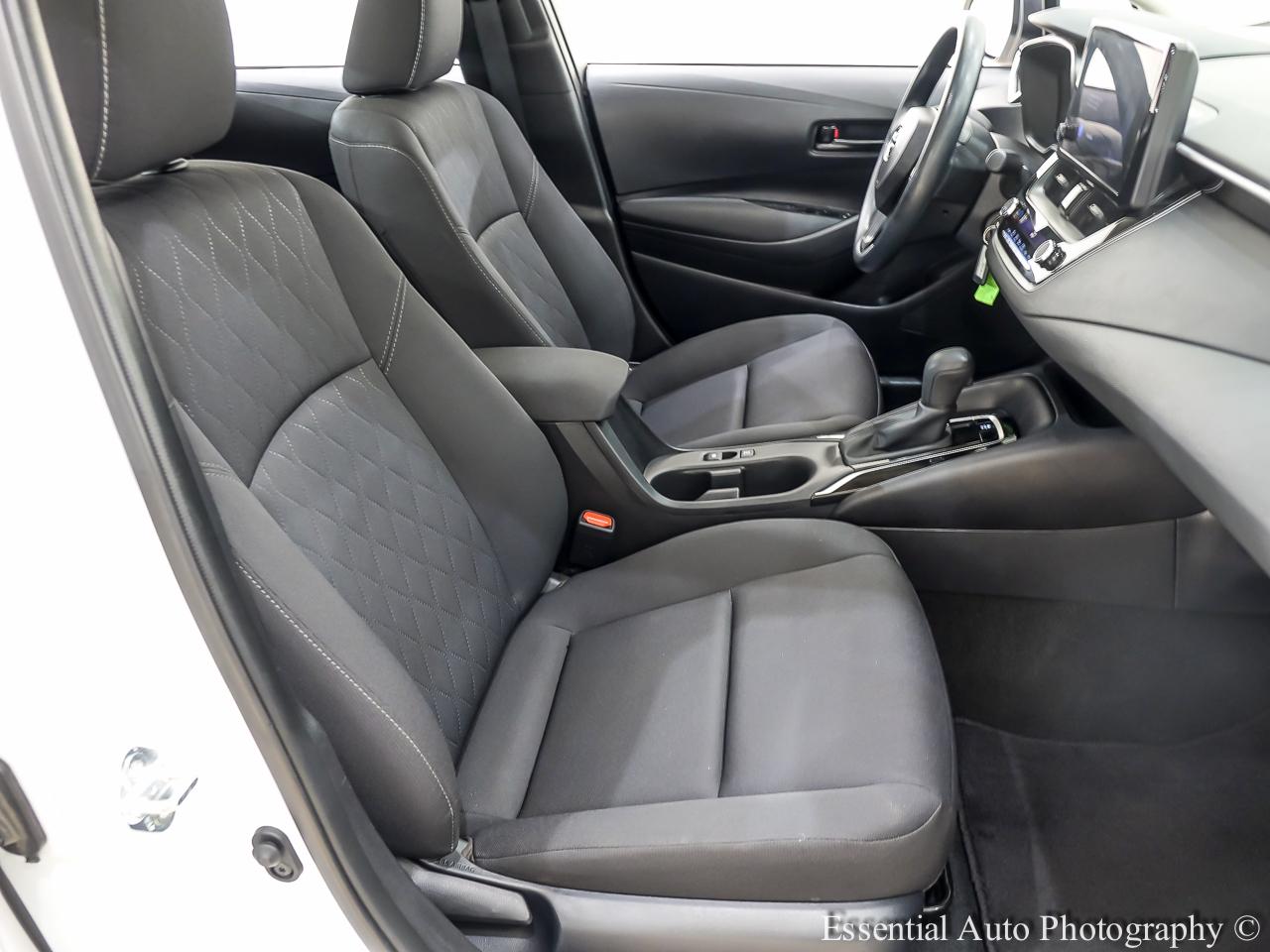 Toyota Corolla LE 2025