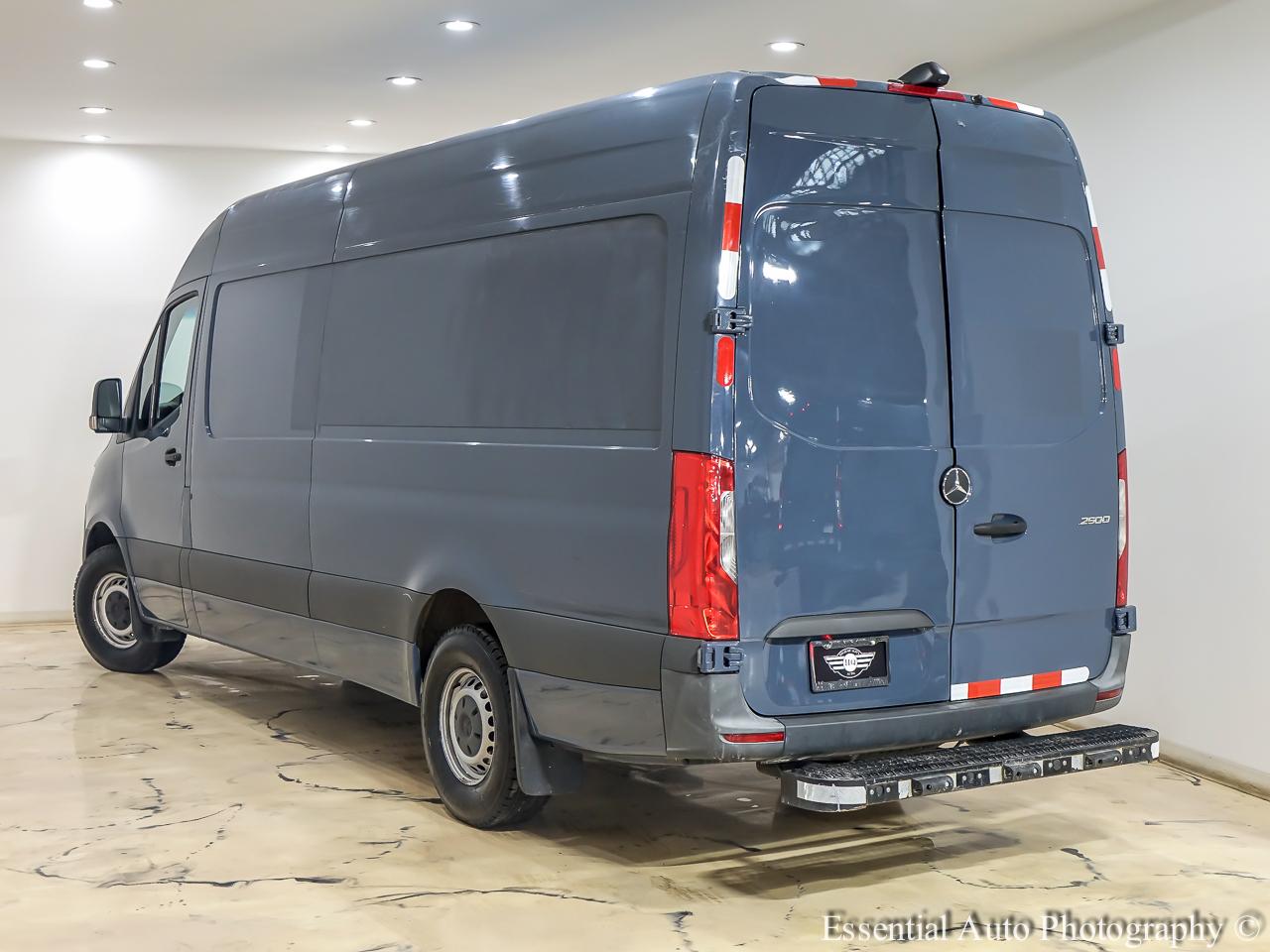 Mercedes-Benz Sprinter 2500 170-in. WB 2021