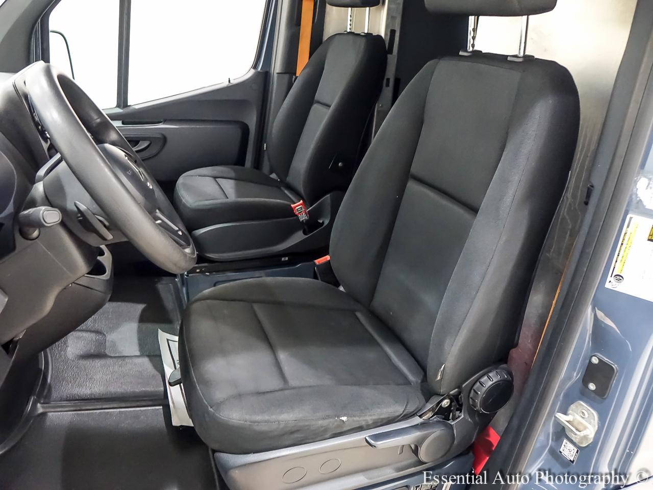 Mercedes-Benz Sprinter 2500 170-in. WB 2021