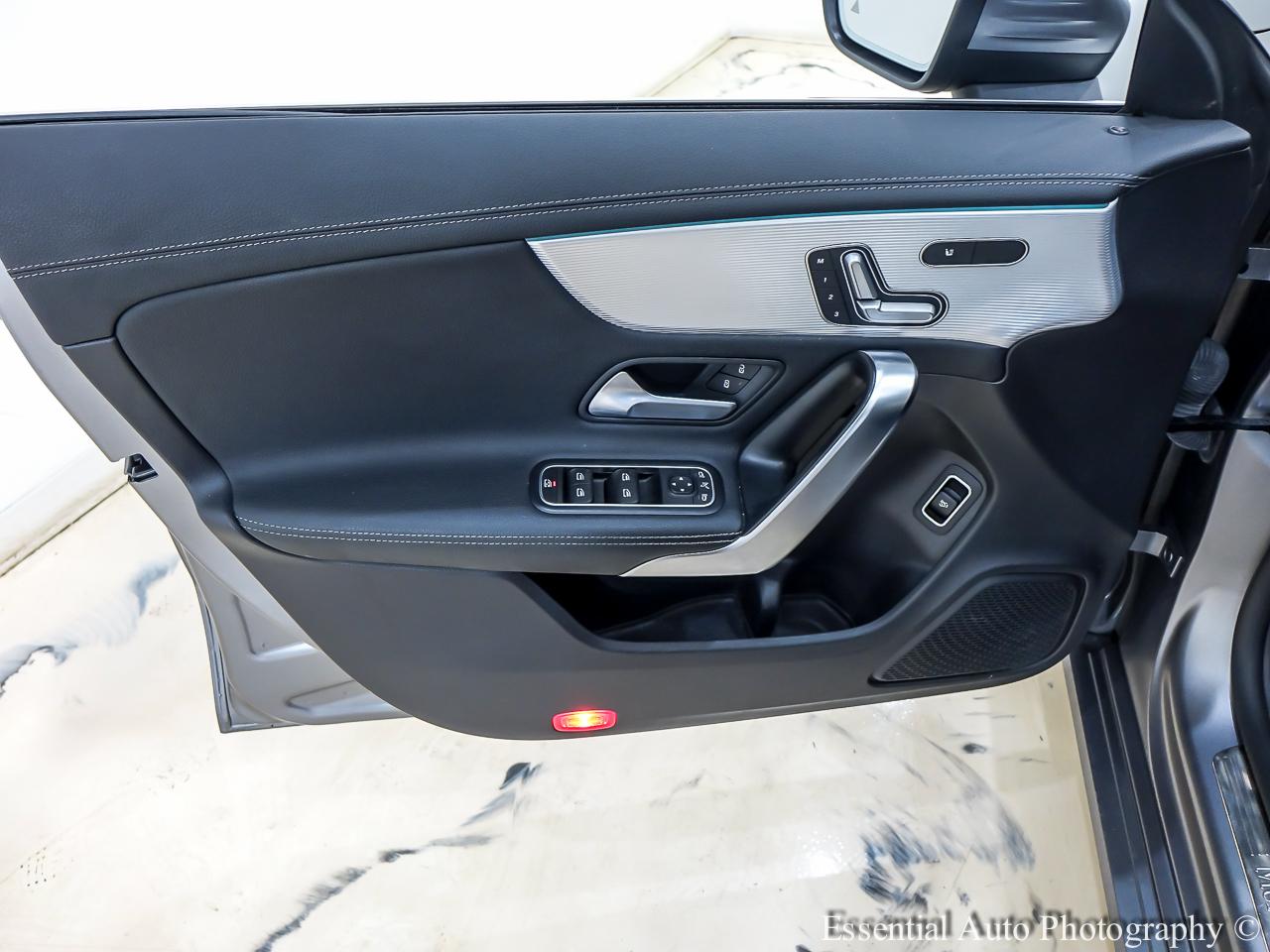 Mercedes-Benz CLA-Class  2022