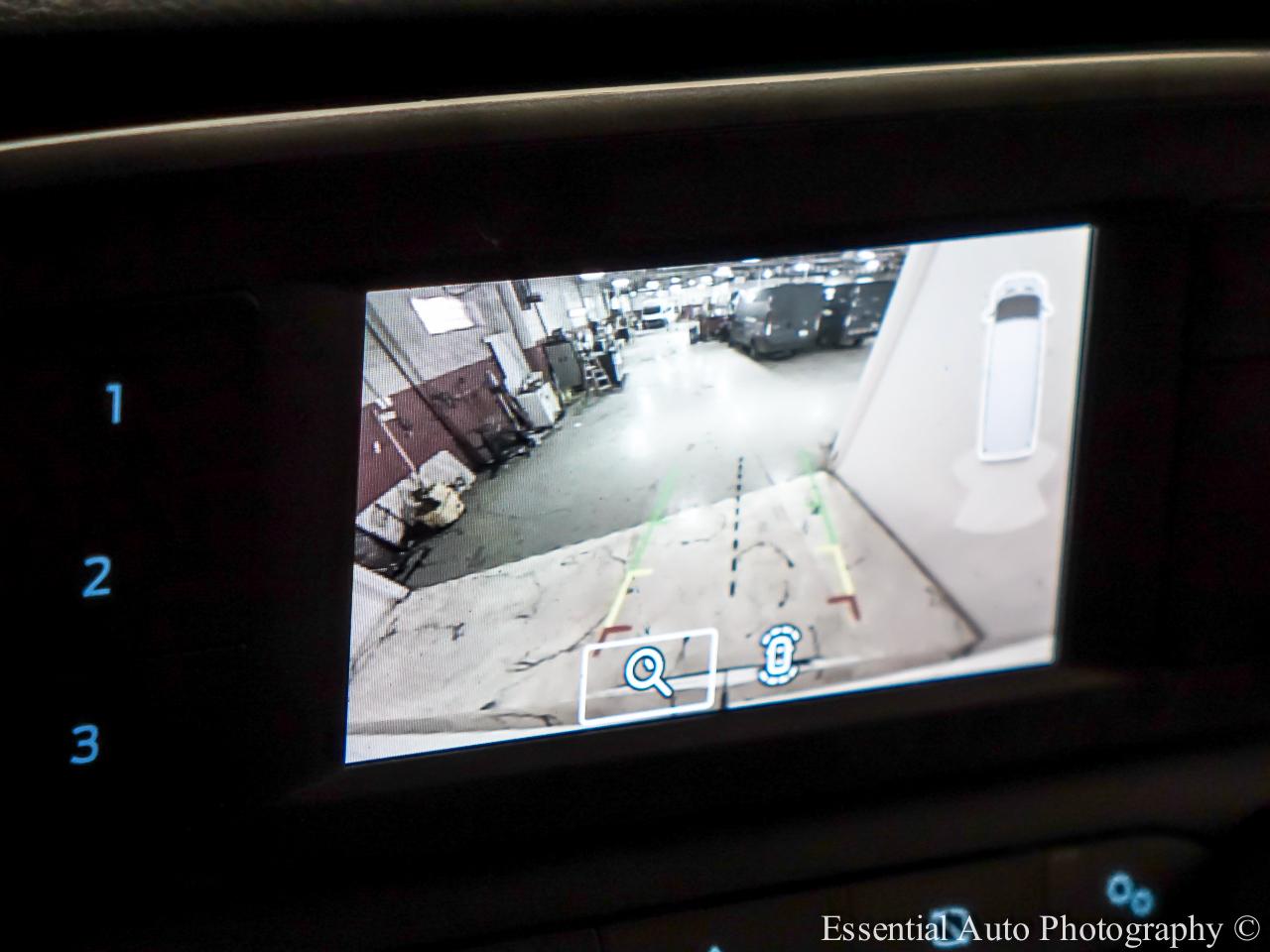 Ford Transit 350 Wagon Med. Roof XL w/Sliding Pass. 148-in. WB 2023
