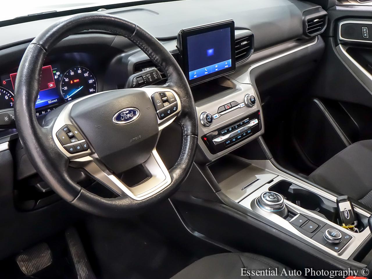 Ford Explorer XLT AWD 2022