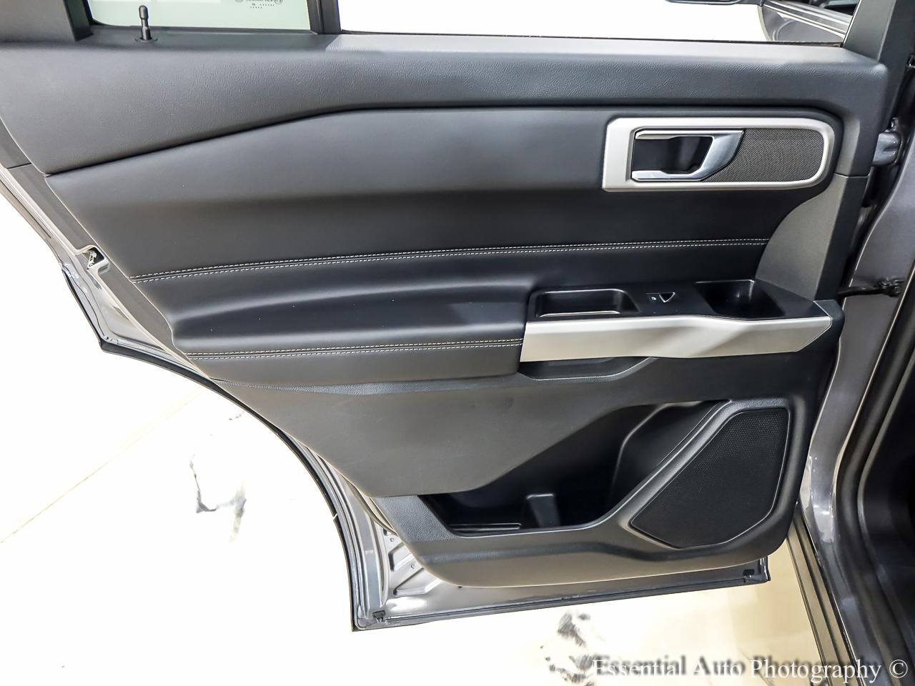 Ford Explorer XLT AWD 2022