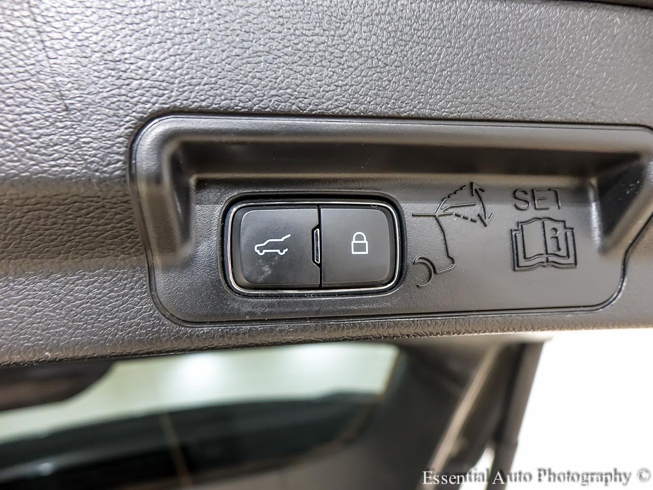 Ford Explorer XLT AWD 2022