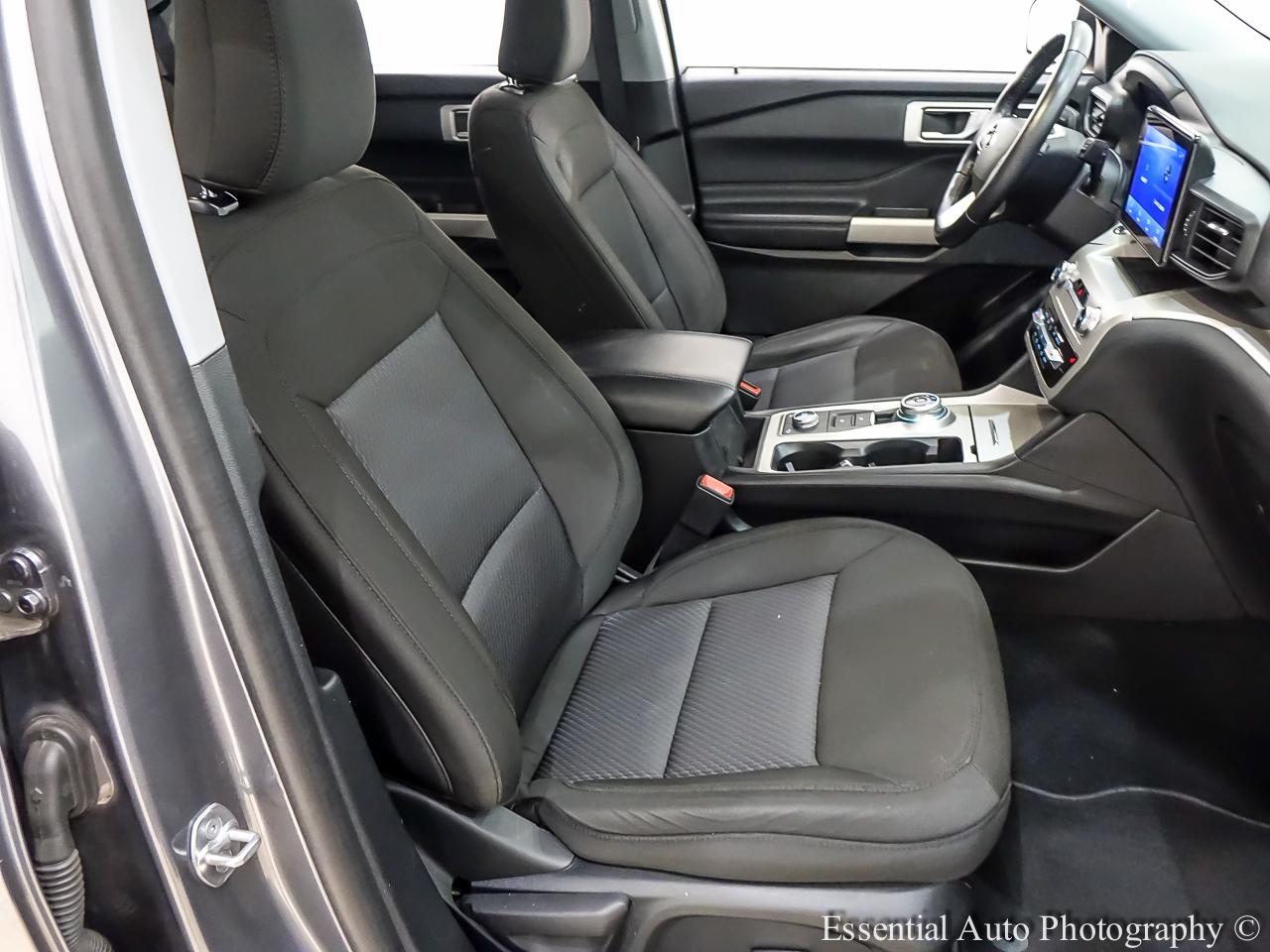 Ford Explorer XLT AWD 2022