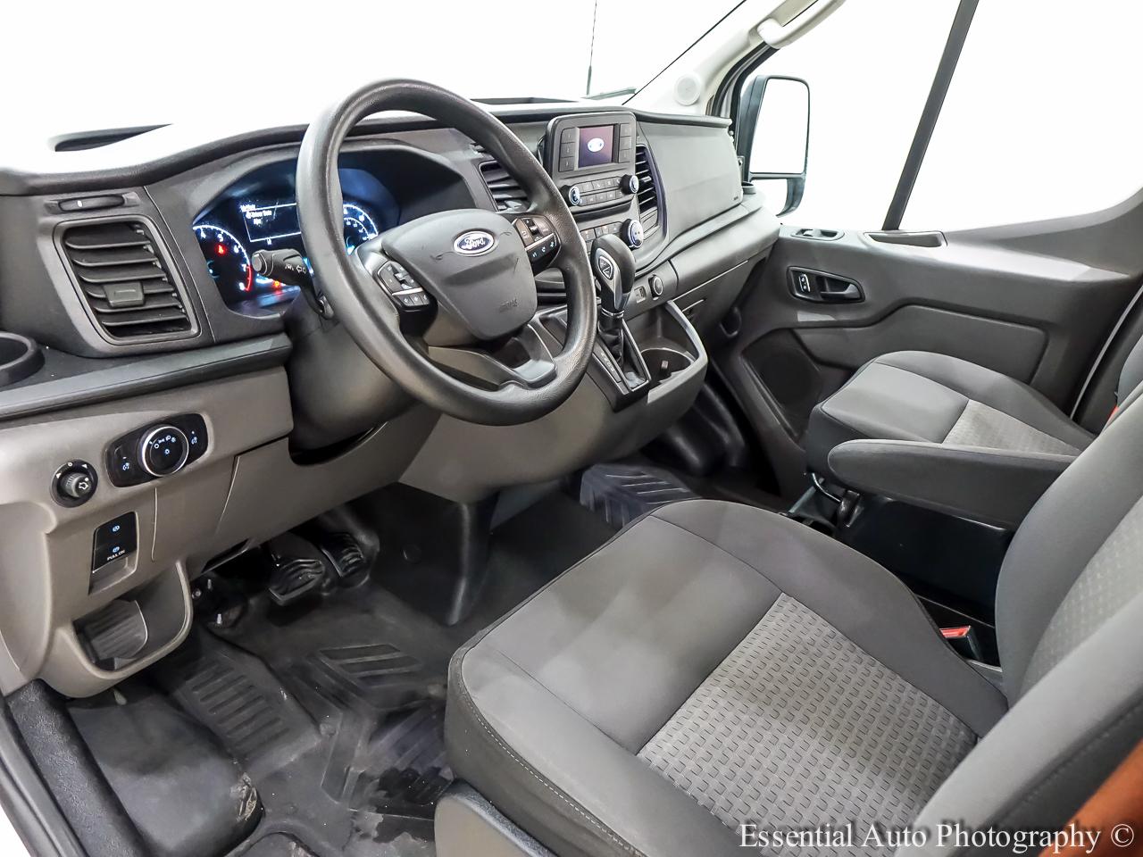 Ford Transit 250 Van High Roof w/Sliding Pass. 148-in. WB EL 2023