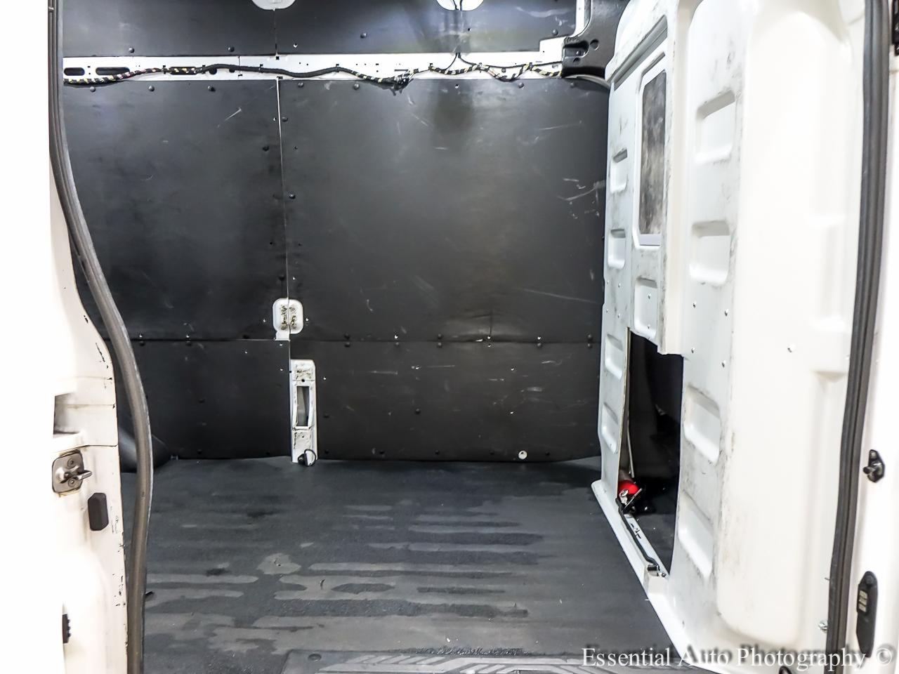Ford Transit 250 Van High Roof w/Sliding Pass. 148-in. WB EL 2023