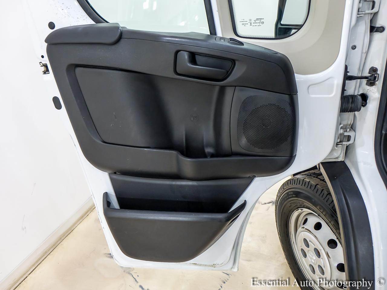 RAM Promaster 1500 Low Roof Tradesman 136-in. WB 2019