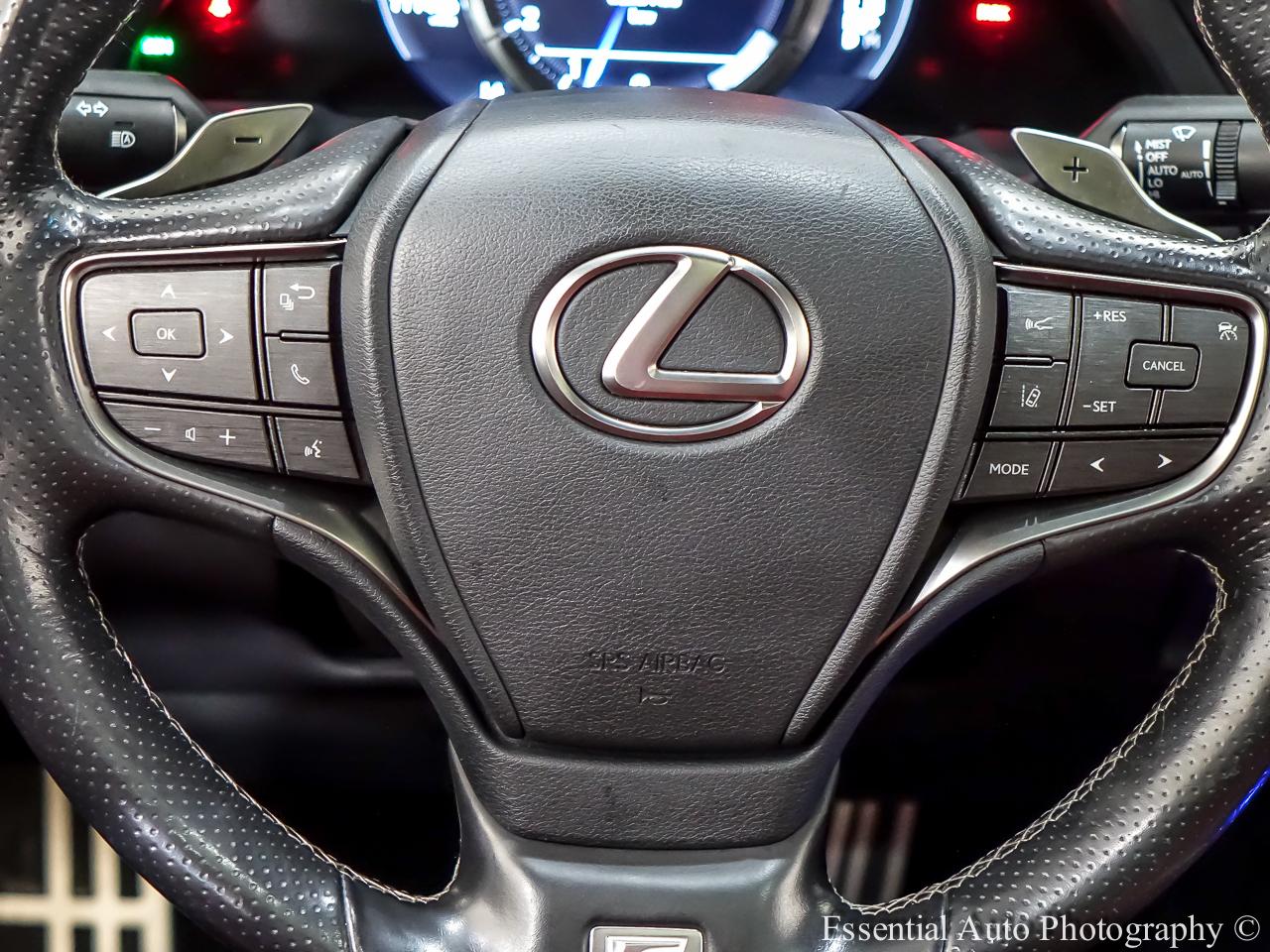Lexus LS 500  2018