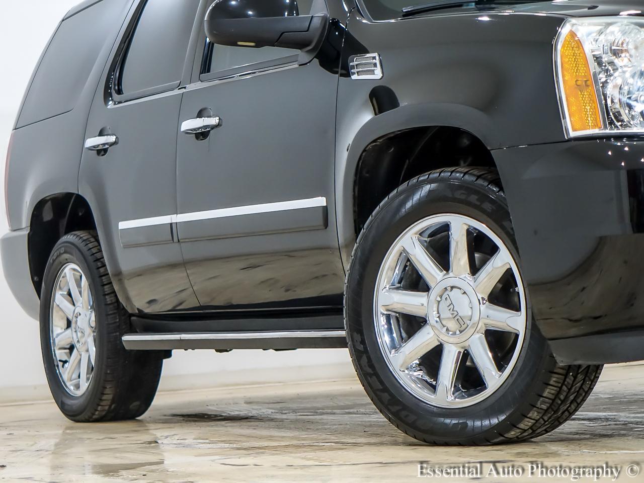 GMC Yukon Denali 4WD 2009