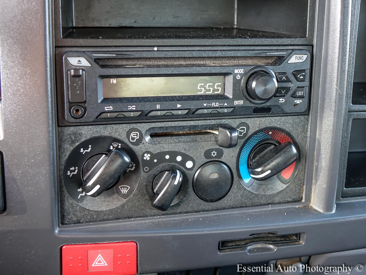 Isuzu NPR  2020