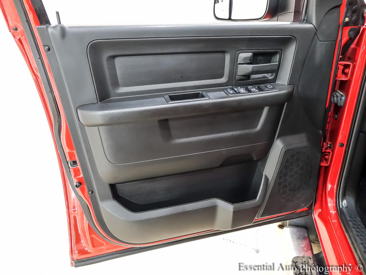 RAM 2500 Tradesman Crew Cab LWB 4WD 2018