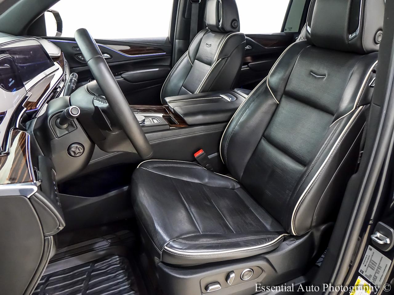 Cadillac Escalade ESV Premium Luxury 4WD 2022