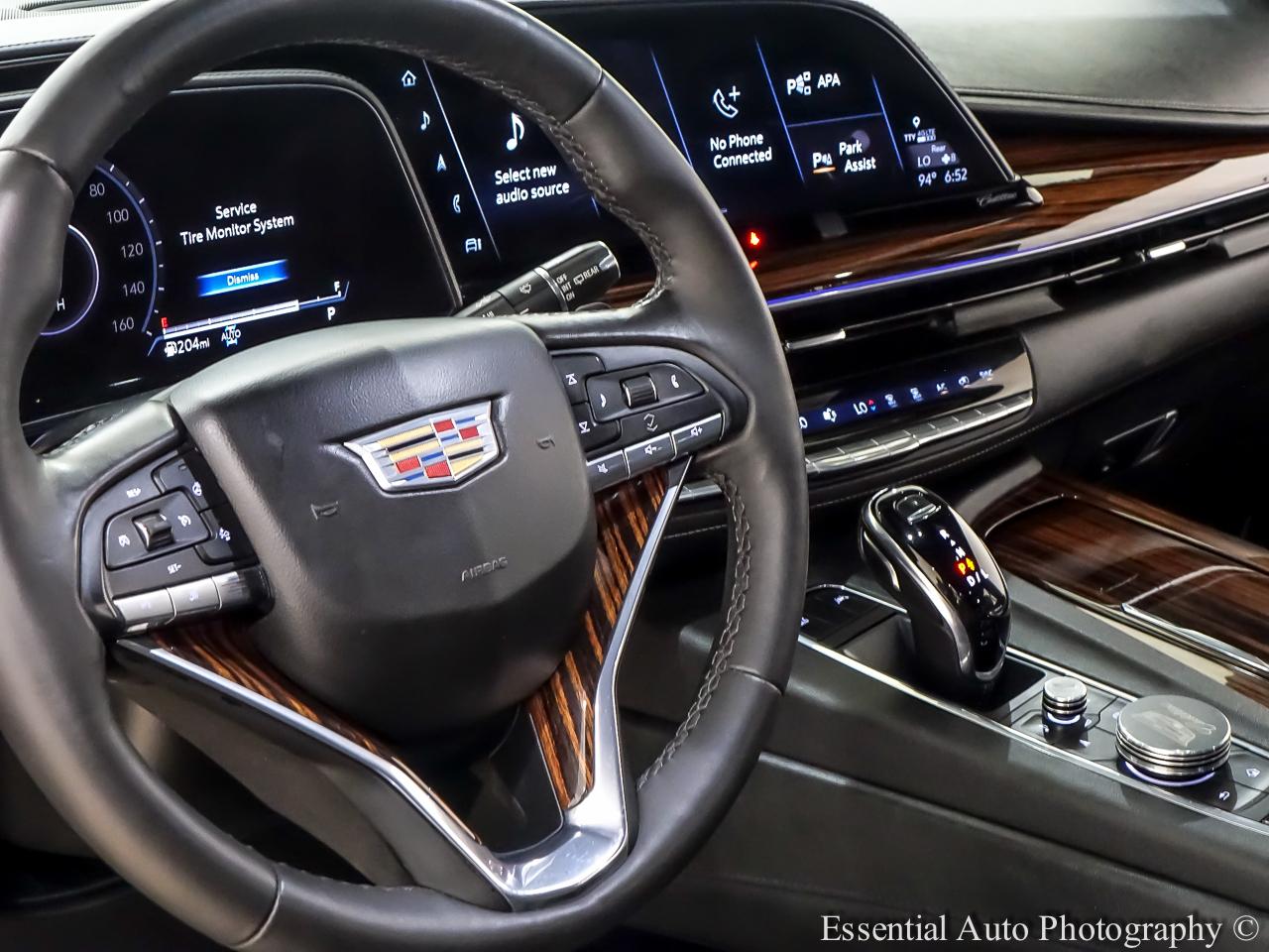 Cadillac Escalade ESV Premium Luxury 4WD 2022