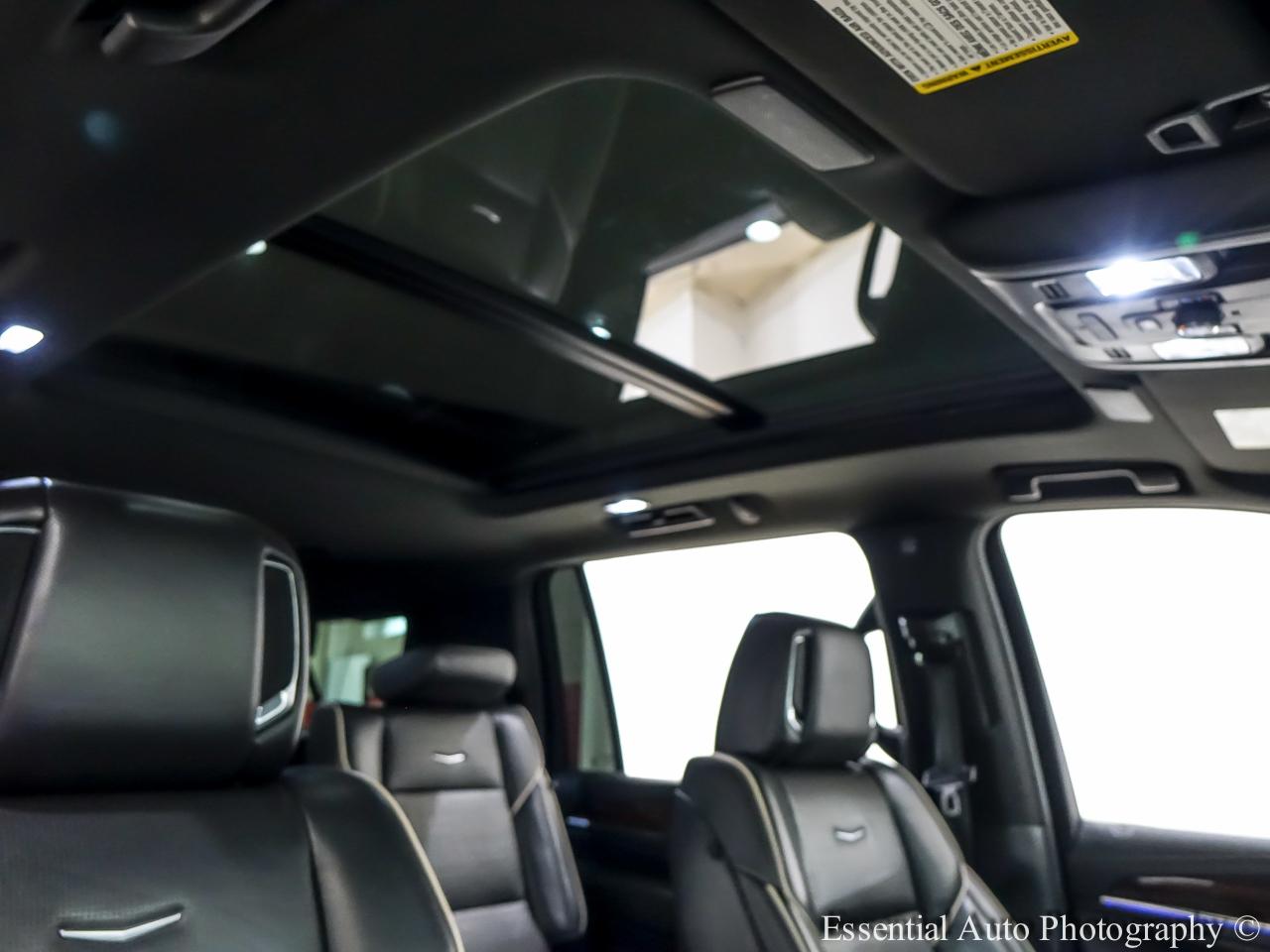 Cadillac Escalade ESV Premium Luxury 4WD 2022