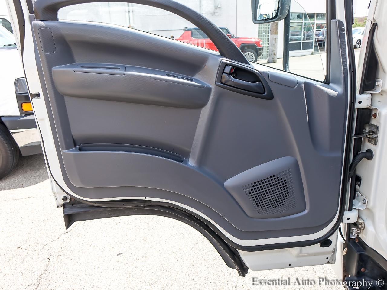 Isuzu NQR  2017