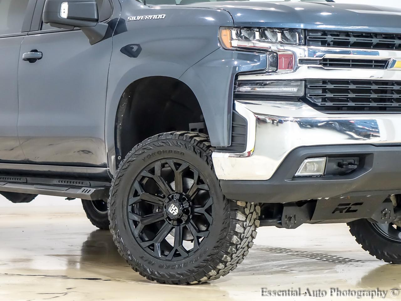 Chevrolet Silverado 1500 LT Crew Cab 4WD 2020