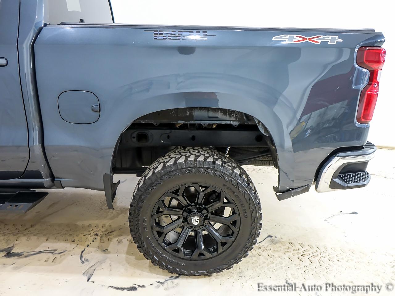 Chevrolet Silverado 1500 LT Crew Cab 4WD 2020