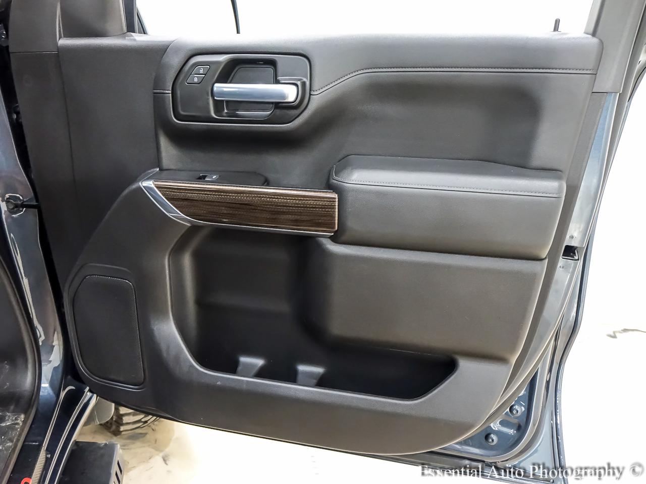 Chevrolet Silverado 1500 LT Crew Cab 4WD 2020