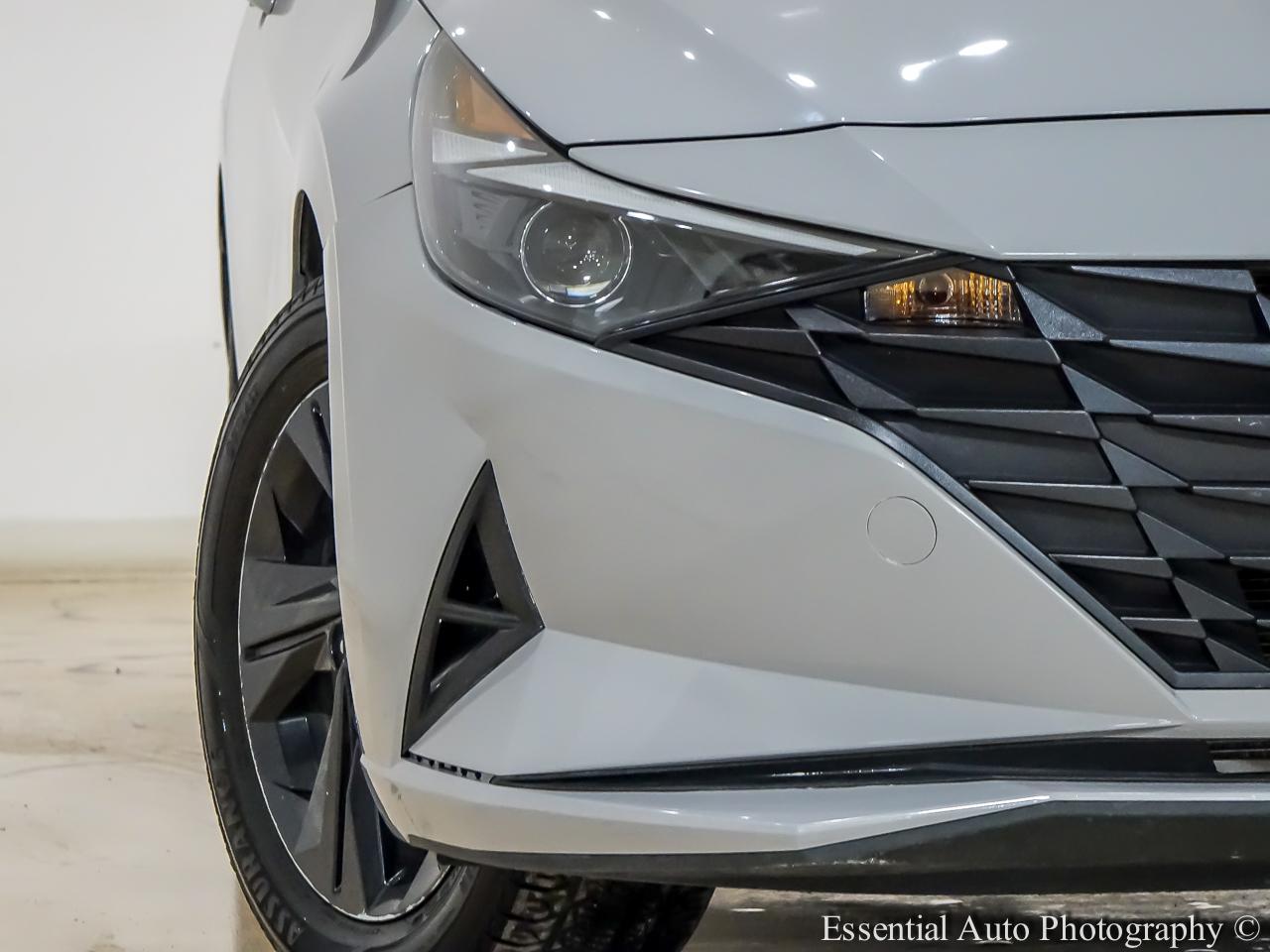 Hyundai Elantra SEL 2022
