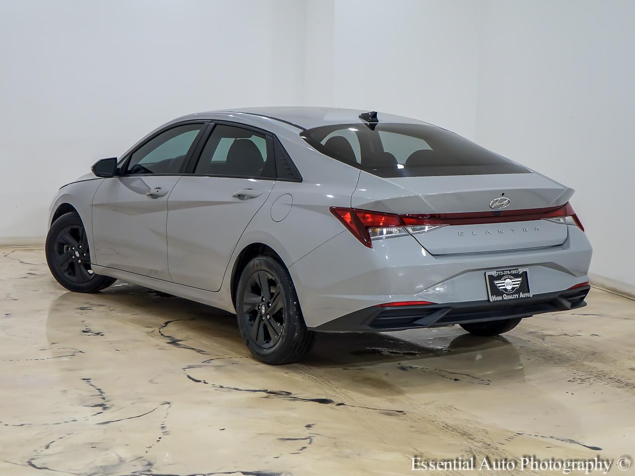 Hyundai Elantra SEL 2022
