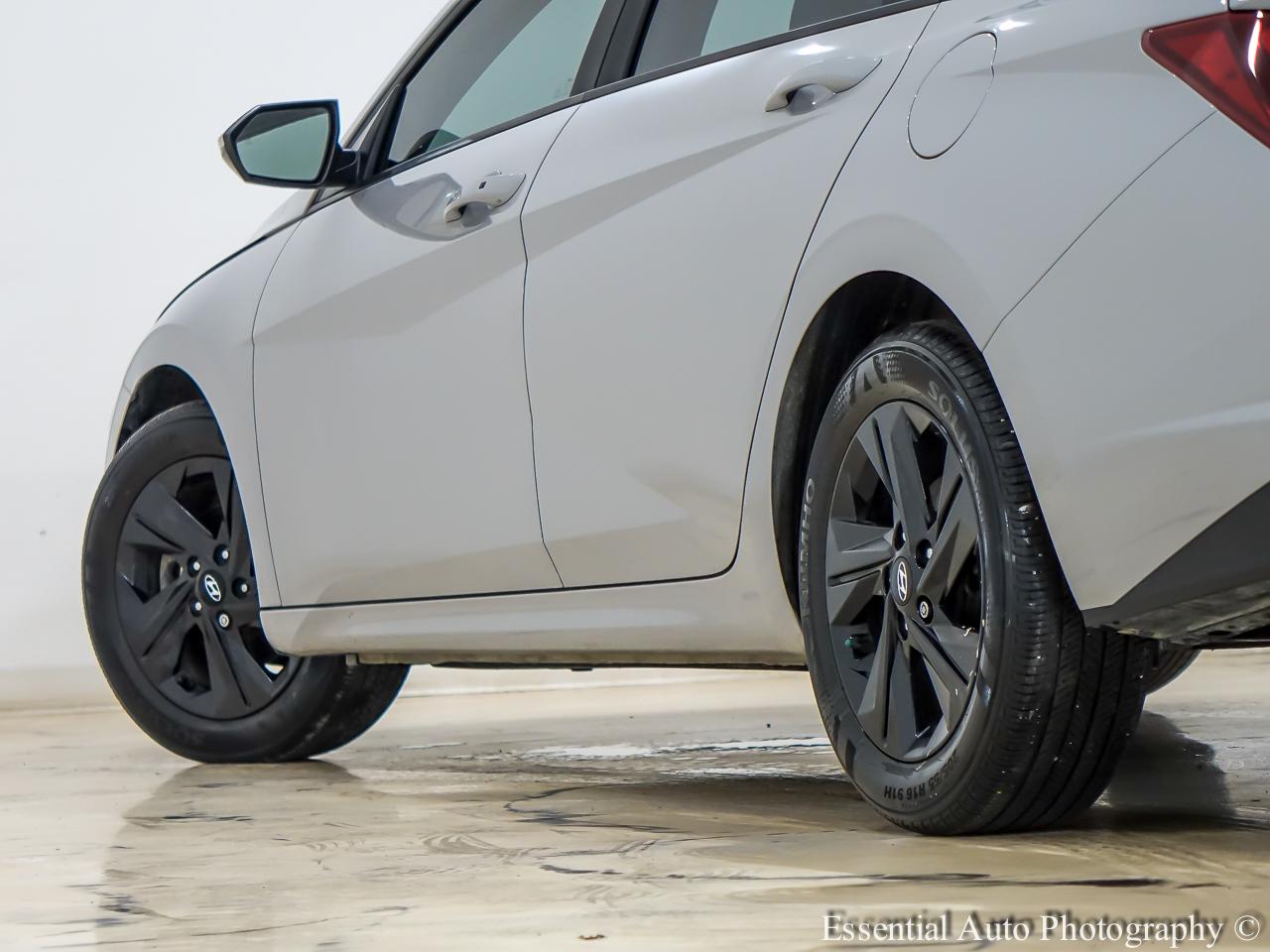 Hyundai Elantra SEL 2022