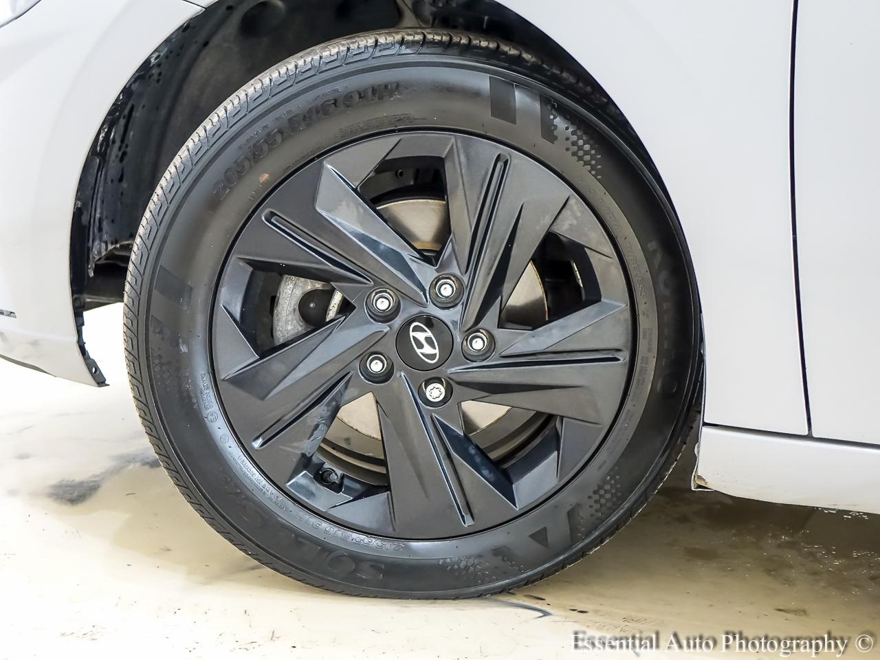 Hyundai Elantra SEL 2022