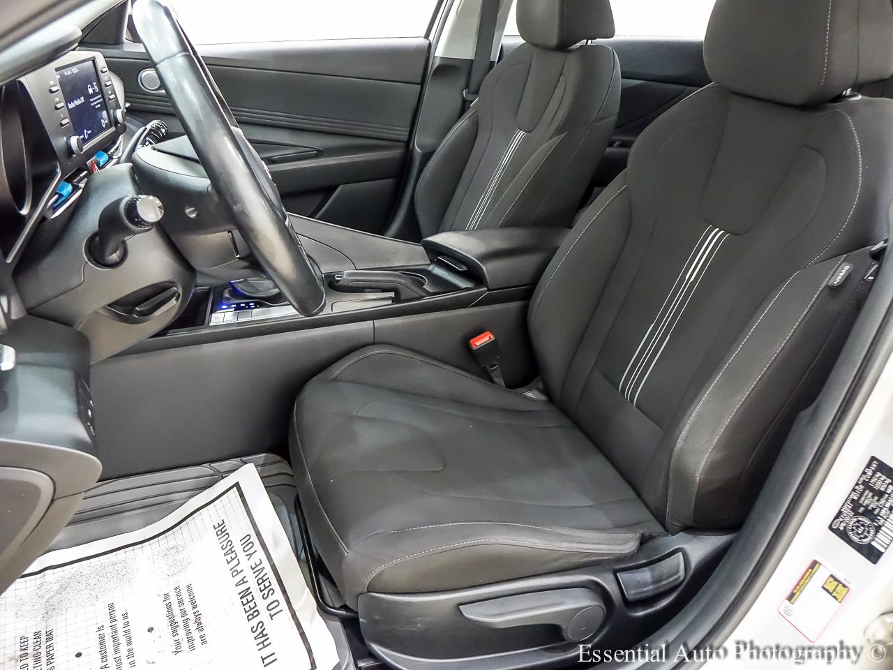 Hyundai Elantra SEL 2022