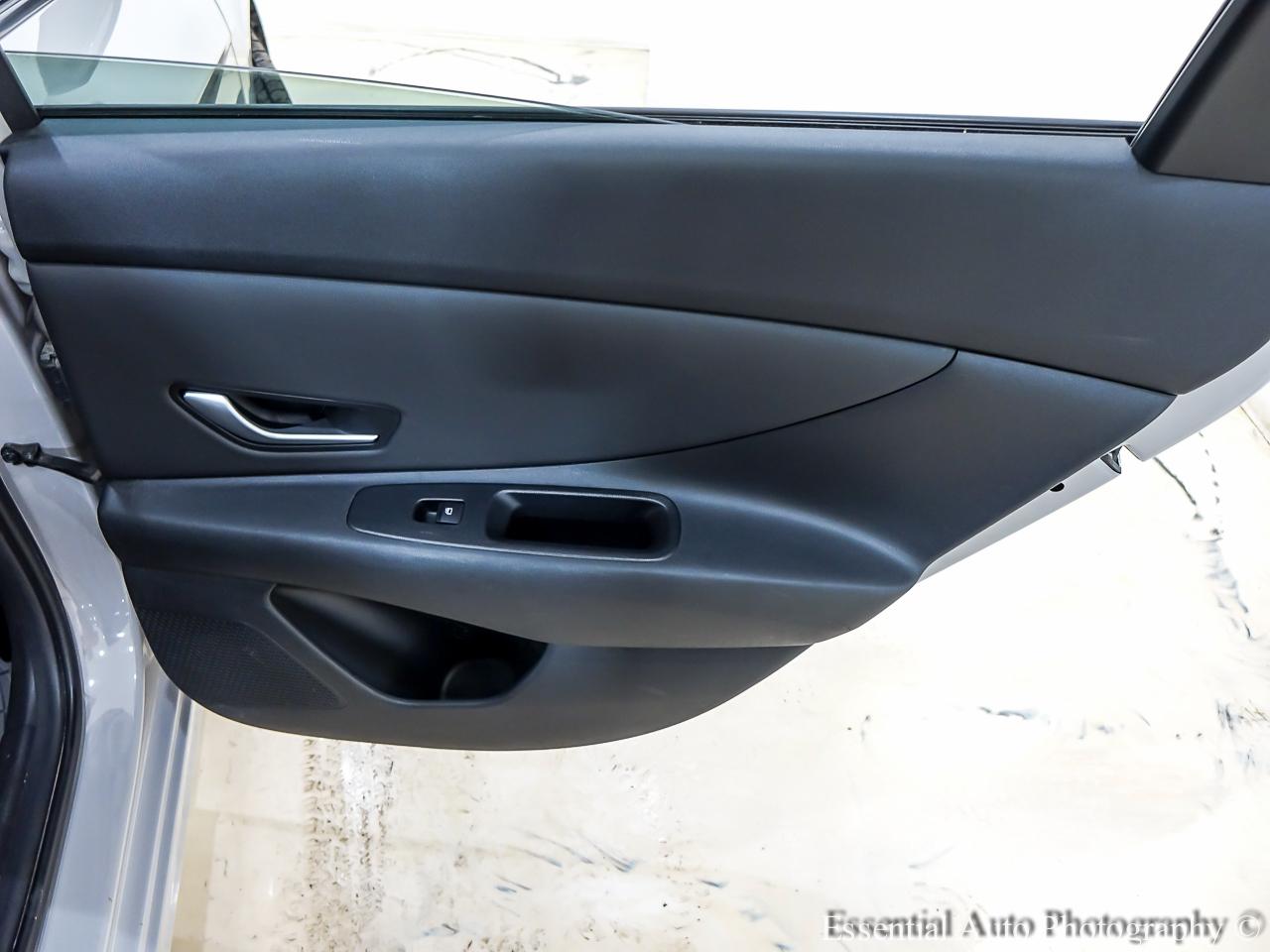 Hyundai Elantra SEL 2022