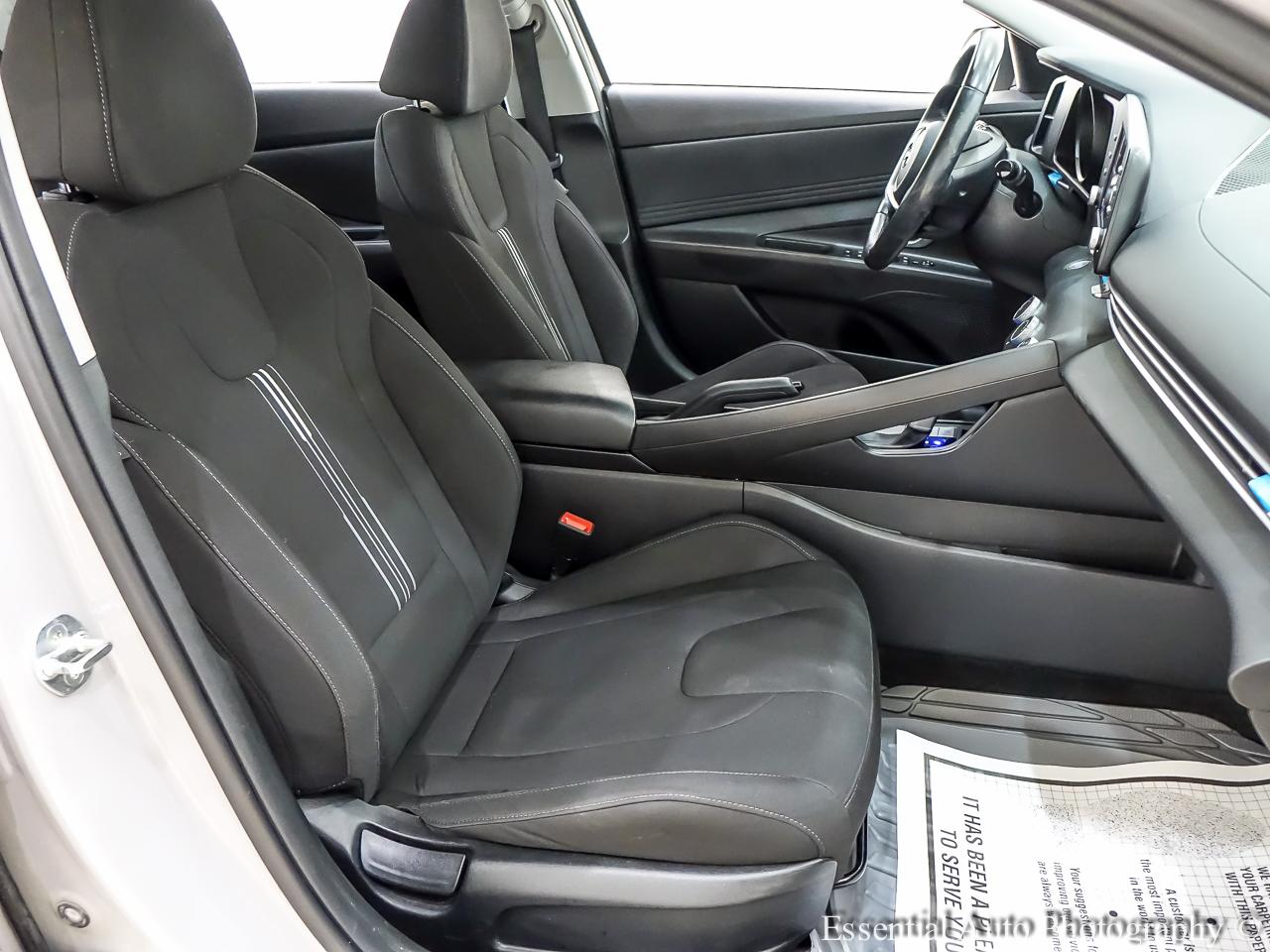 Hyundai Elantra SEL 2022