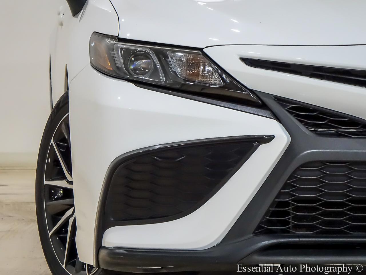 Toyota Camry SE AWD 2023