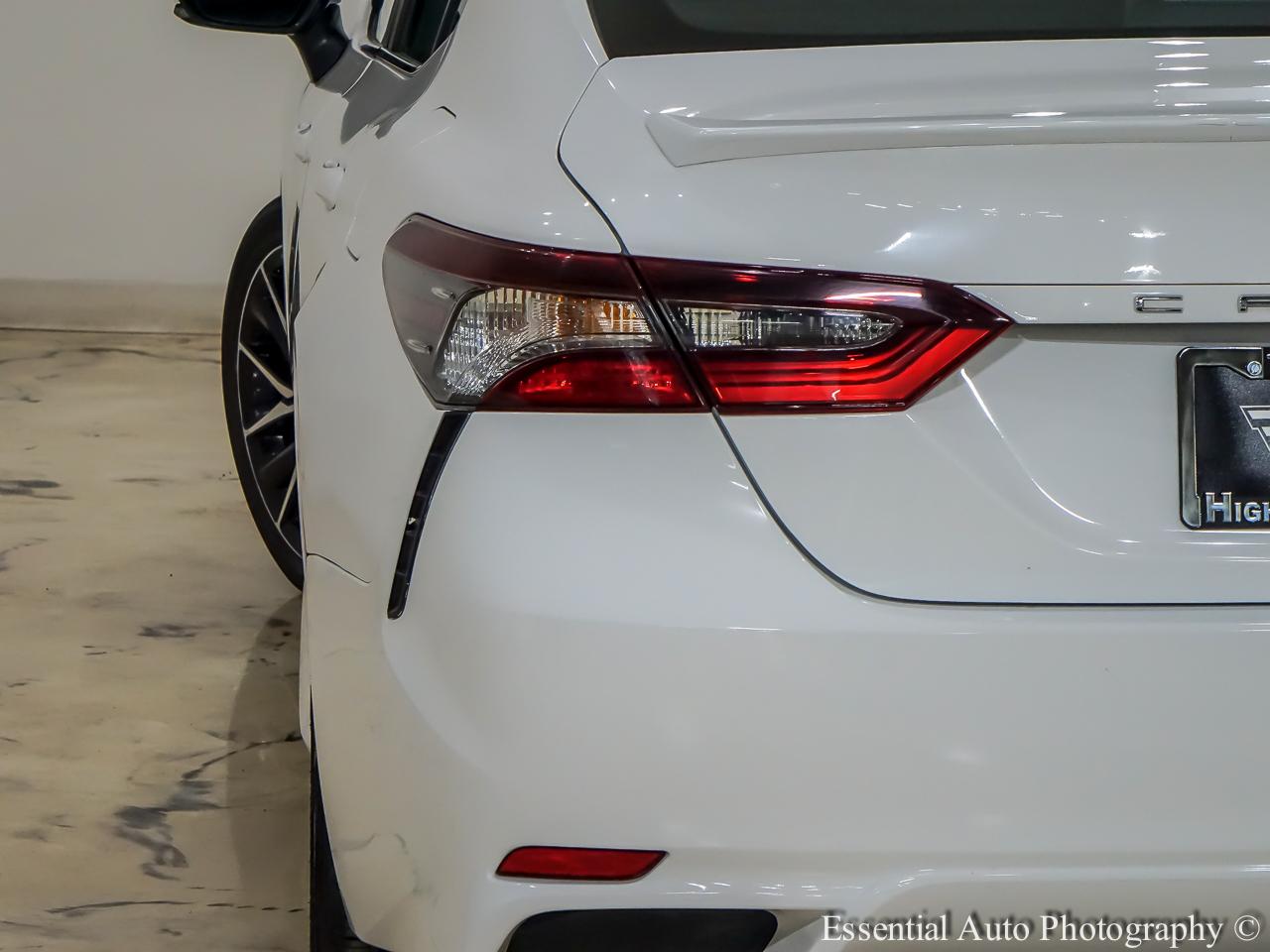 Toyota Camry SE AWD 2023
