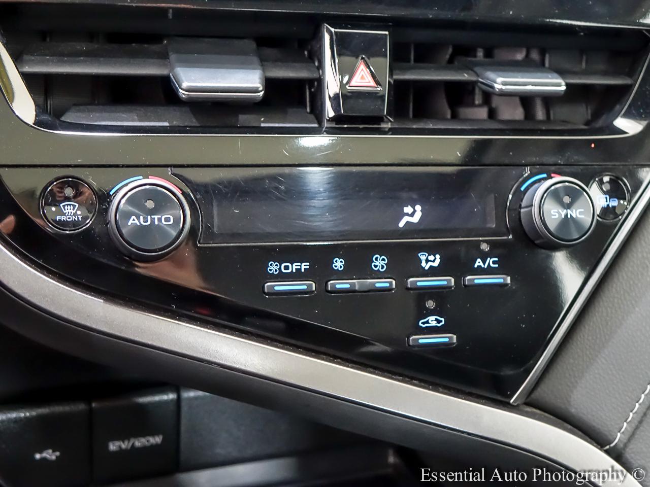 Toyota Camry SE AWD 2023