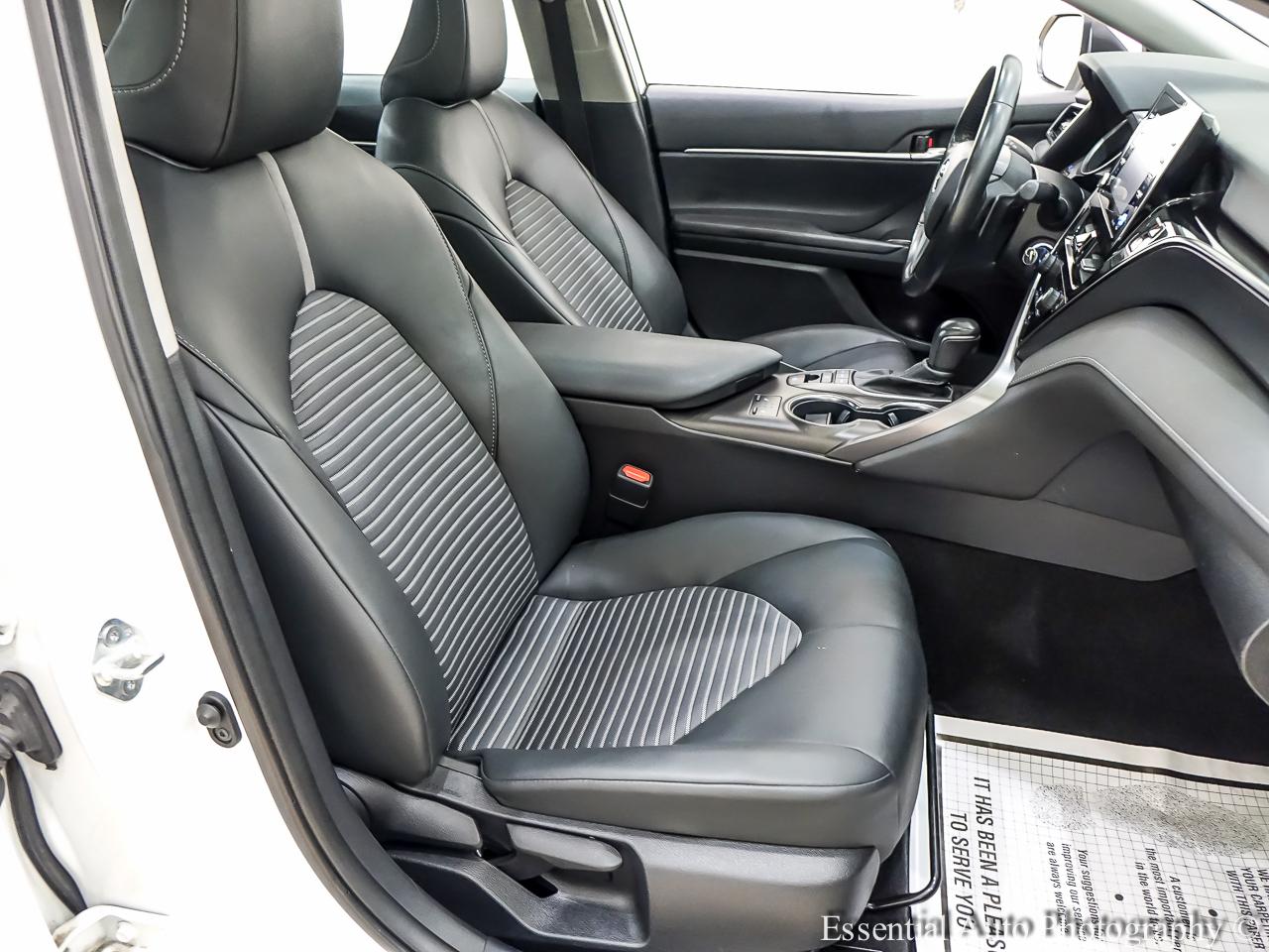 Toyota Camry SE AWD 2023