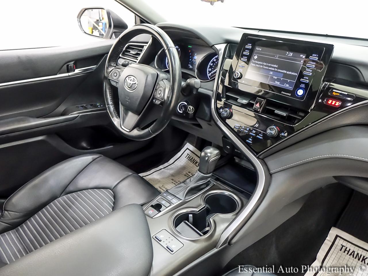 Toyota Camry SE AWD 2023