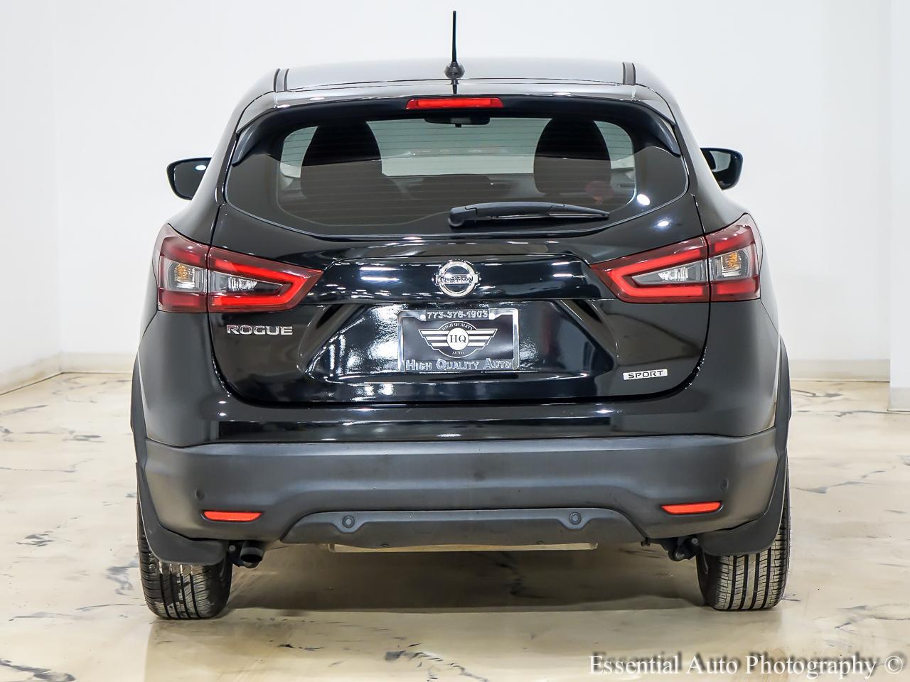 Nissan Rogue Sport S 2022
